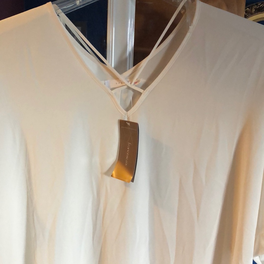 Cream/beige shirt sleeve blouse